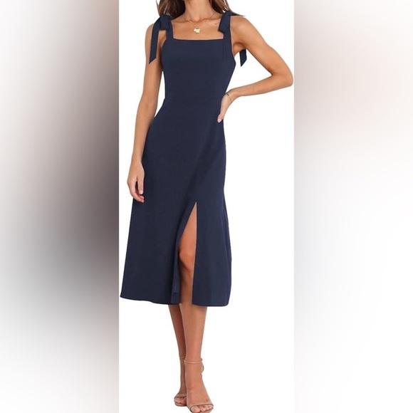Dresses & Skirts - Women's Elegant Square Neck Dress
